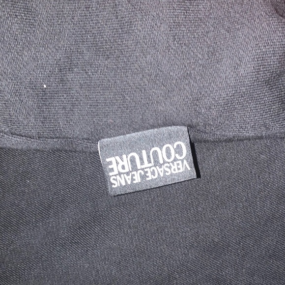 Size small Versace sweater - Picture 4 of 4